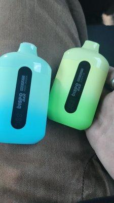 Two 9000 puff disposable with juice and battery tracking screens