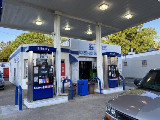 Liberty Gas /One Stop Auto Center