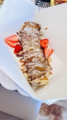 Ordered crepe and roll, it was very good. Loved it and we will go back there again.