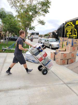 Efficient moving with Ruff & Ready: Expert handling of your belongings