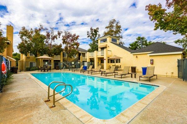 Lake View Park Pool Area