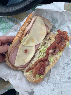 6in subway melt on wheat. Not the best sandwich they've made