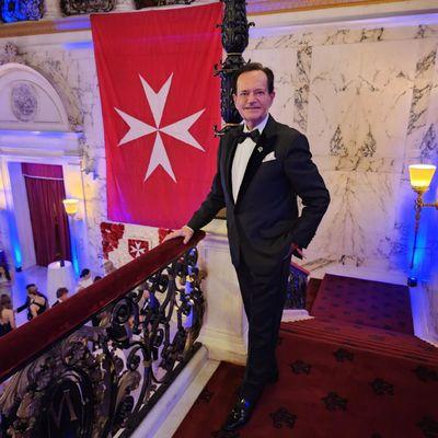 Attending the White Cross Ball benefitting the Order of Malta, on Friday night at the Metropolitan Club ! :)