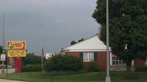 View coming down Larkin Ave.