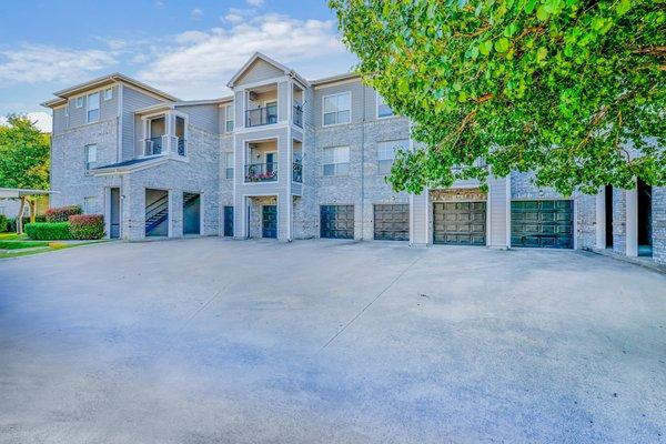 Greyson's Gate- Apartments for Rent in Dallas, TX