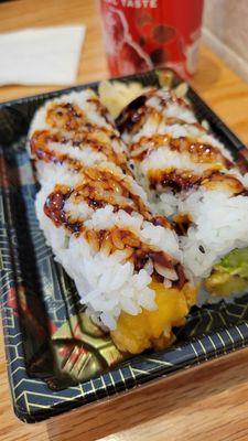 Shrimp tempura roll