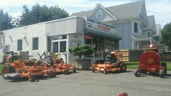 Lewis Lawn Mower outdoor power equipment, repair and parts.