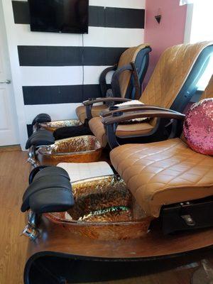 Pedicure chairs