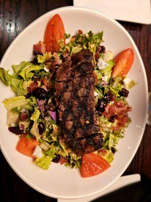 Gorgozala Steak salad