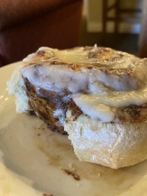 Look at that doughy, cinnamon goodness stopped with that creamy frosting.  Oh yum!