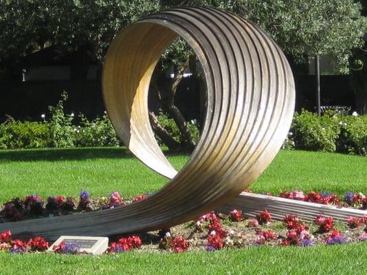 Baile Oakes 1985 sculpture 'Spiral of Life'.