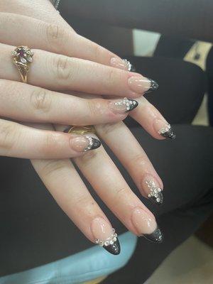 nails