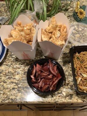 Crab rangoons, boneless spare ribs