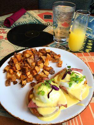 Eggs Benedict and a mimosa: a perfect birthday brunch!