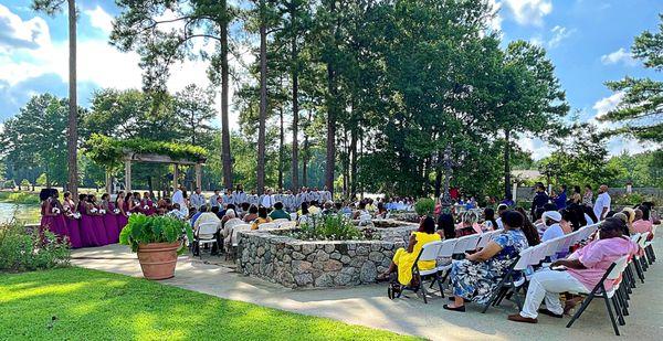 Lakeside Wedding Ceremony at Mariani Venue