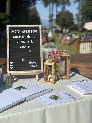 Welcome table