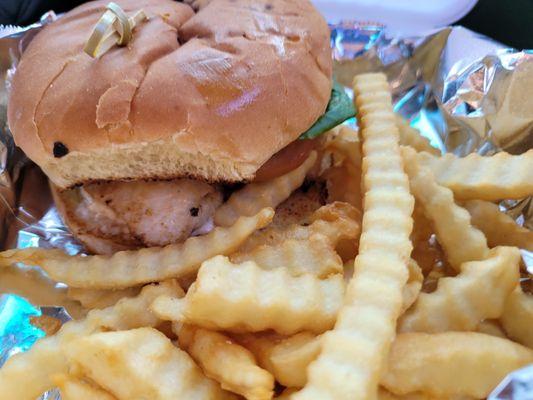 Must try! Mahi burger