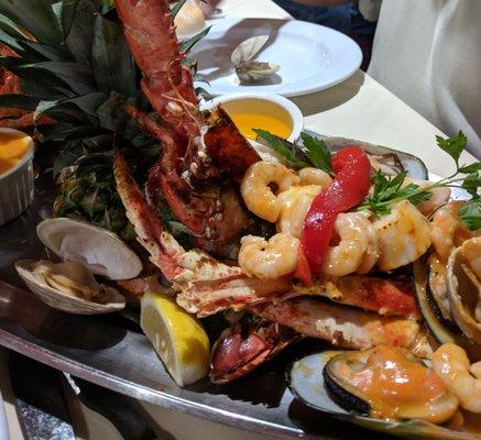 Delicious seafood platter for 2!!