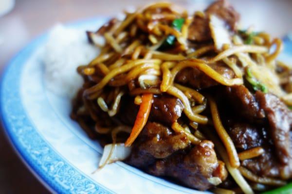 Beefy McBeeferton lo mein. That's how it's listed on the menu. I swear.