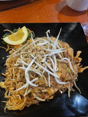 Chicken Pad Thai