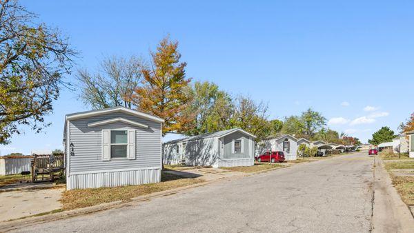 Lamplighter Mobile Home Park