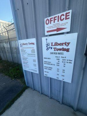 Liberty Towing front office