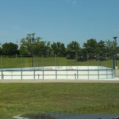 Wow!  I'm Excited to see these 2 soft roller hockey rinks. I'll be back in Fall when cooler to skate & shoot!  :-) 8/20/2023