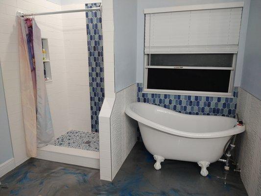 Master bath after Joe & Robert fixed it & made it elegant and not dated (our design)! Many compliments. Call them they know their stuff.