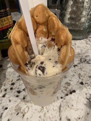 Bubble Cone in a cup -- Cookie Dough & Honey Lavendar