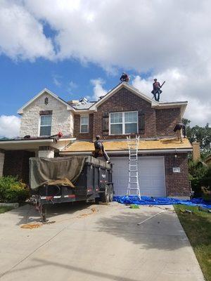 In the process of putting on a new roof in San Antonio area