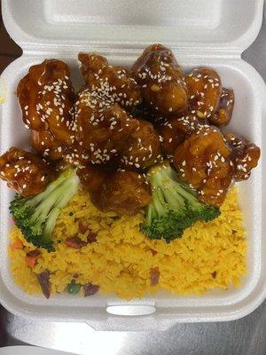 C17. Sesame Chicken Combo