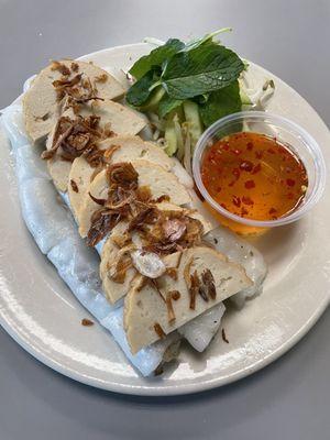 Banh cuon. Steamed rice roll $10.25