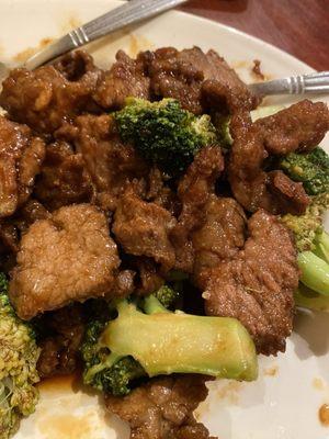 A portion of the beef with broccoli. Large portions (I had already eaten over half when I thought to take a picture)