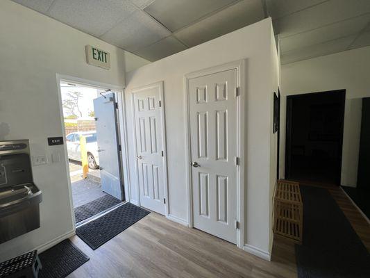 Women's changing rooms