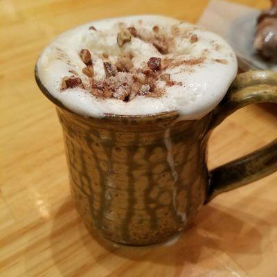 Praline latte with whipped cream