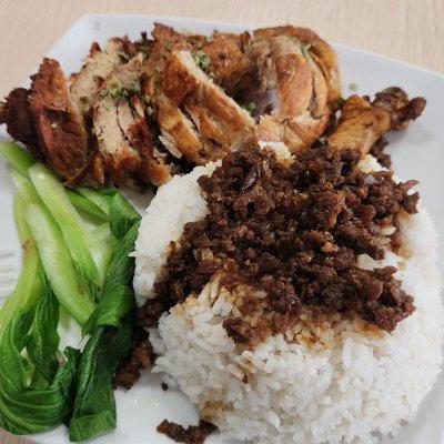 Crispy chicken rice plate