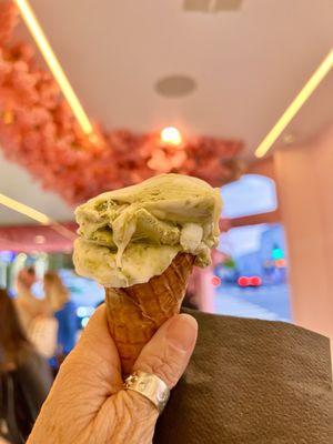 Pistachio Ice Cream - sooo yummy