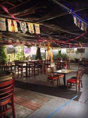 Rudy's LA new outdoor patio for Valentine's Day