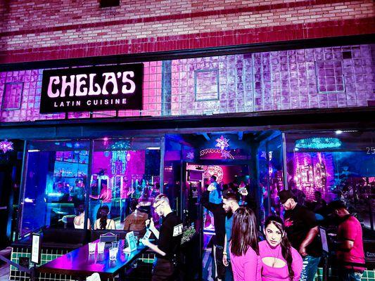 Exterior Chela's Nightlife