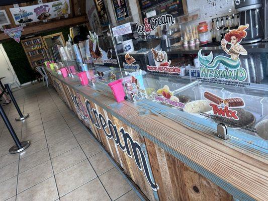 Ice cream counter