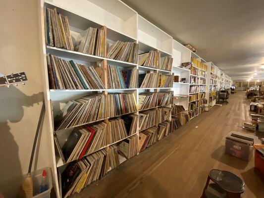 Record wall  feb 2021