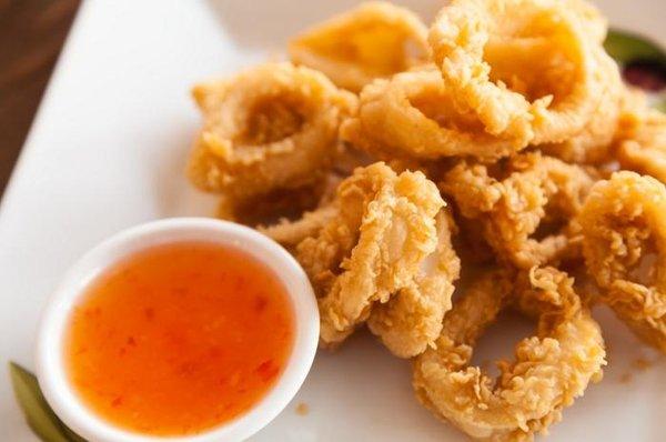 Batter sliced calamari then deep fried and served with homemade sweet sauce.