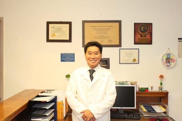 Dr. Jung Joo Kim