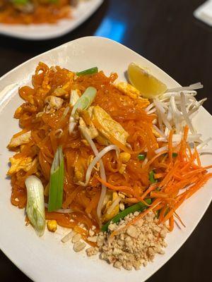 Chicken pad Thai