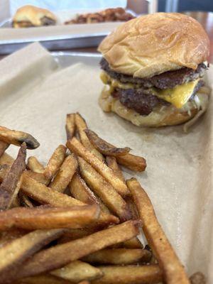 Cheddar Bacon Burger - double patty