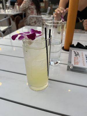 Amalfi lemonade