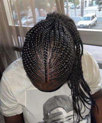 This is what they did that shit fuck up my braids are going in a different direction I can't .