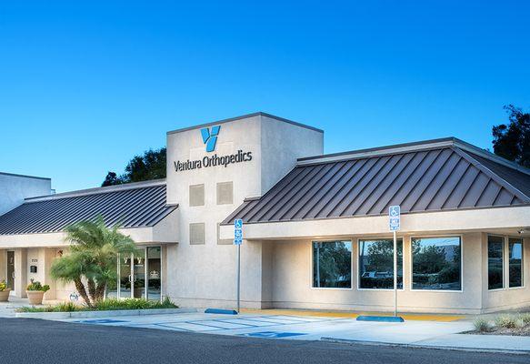 Ventura Orthopedics - Urgent Ortho Simi Valley Location Building Photo