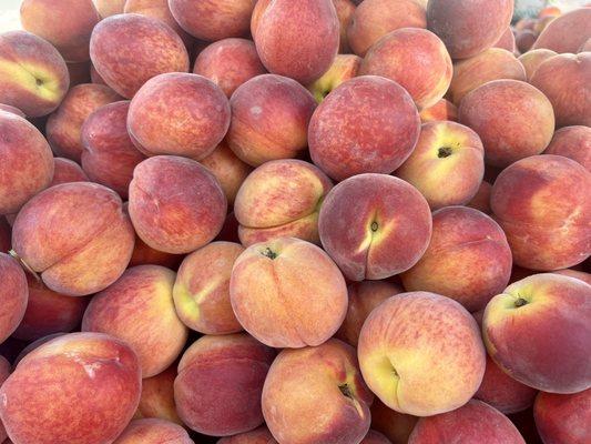 2024 peaches; so sweet and juicy!