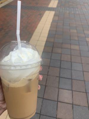 Iced Vanilla Latte